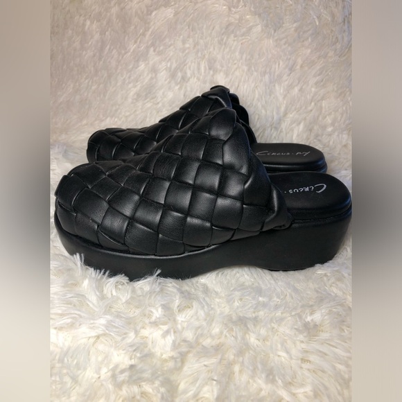 Circus by Sam Edelman Black Mules size 6.5 - Picture 8 of 15